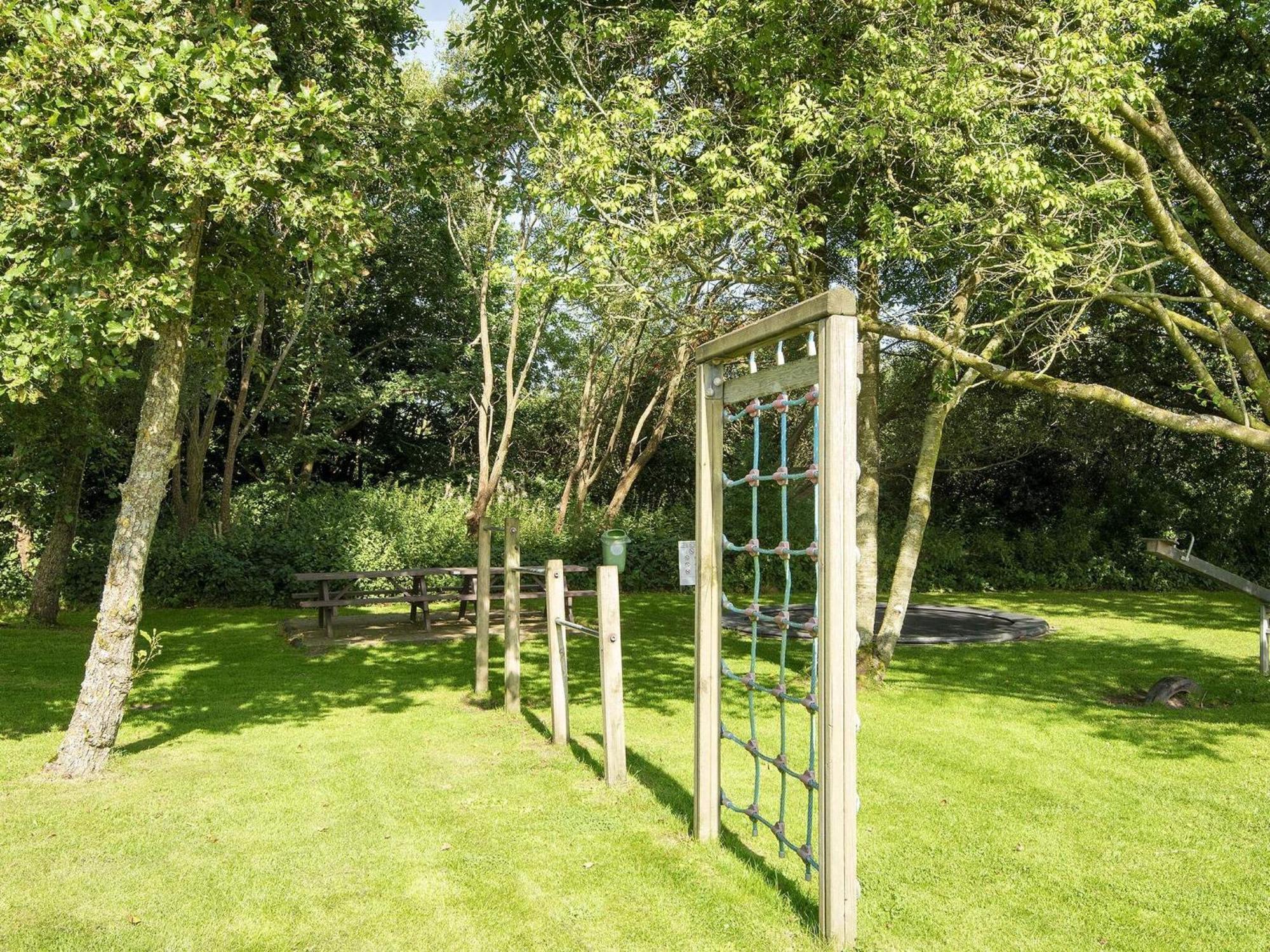 4 Person Holiday Home On A Holiday Park In Hemmet Exteriér fotografie